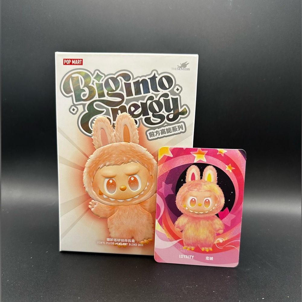 Labubu Big Into Energy Vinyl Face Plushie - Loyalty
